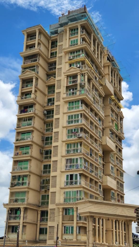 Al Nashra Heights, a sixteen-storey residential building, photographed after occupation